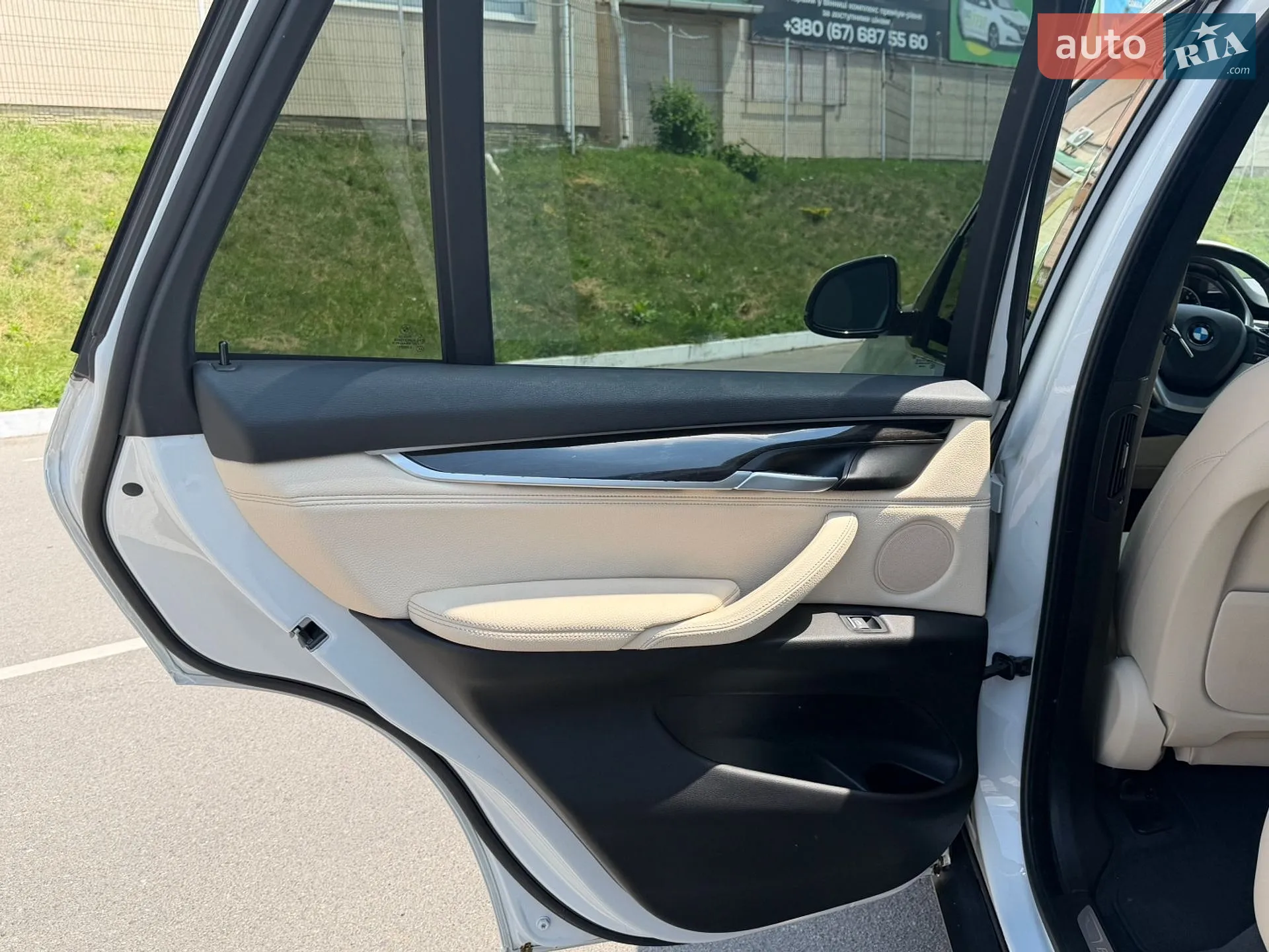 2017 BMW X5 - мініатюра 26
