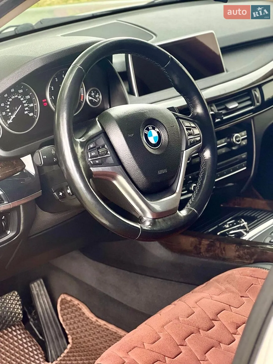 2016 BMW X5 - мініатюра 11