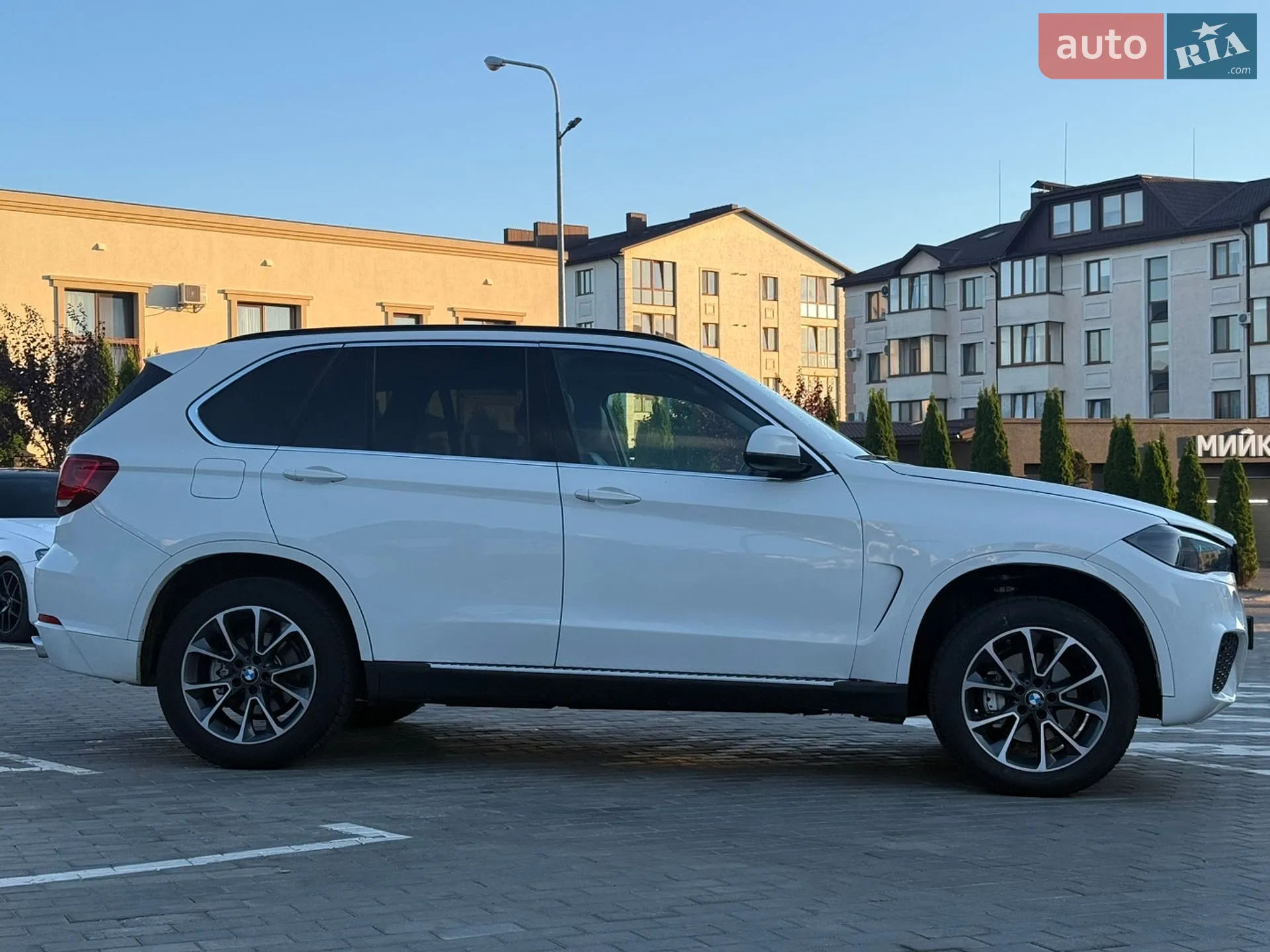 2015 BMW X5 - мініатюра 15