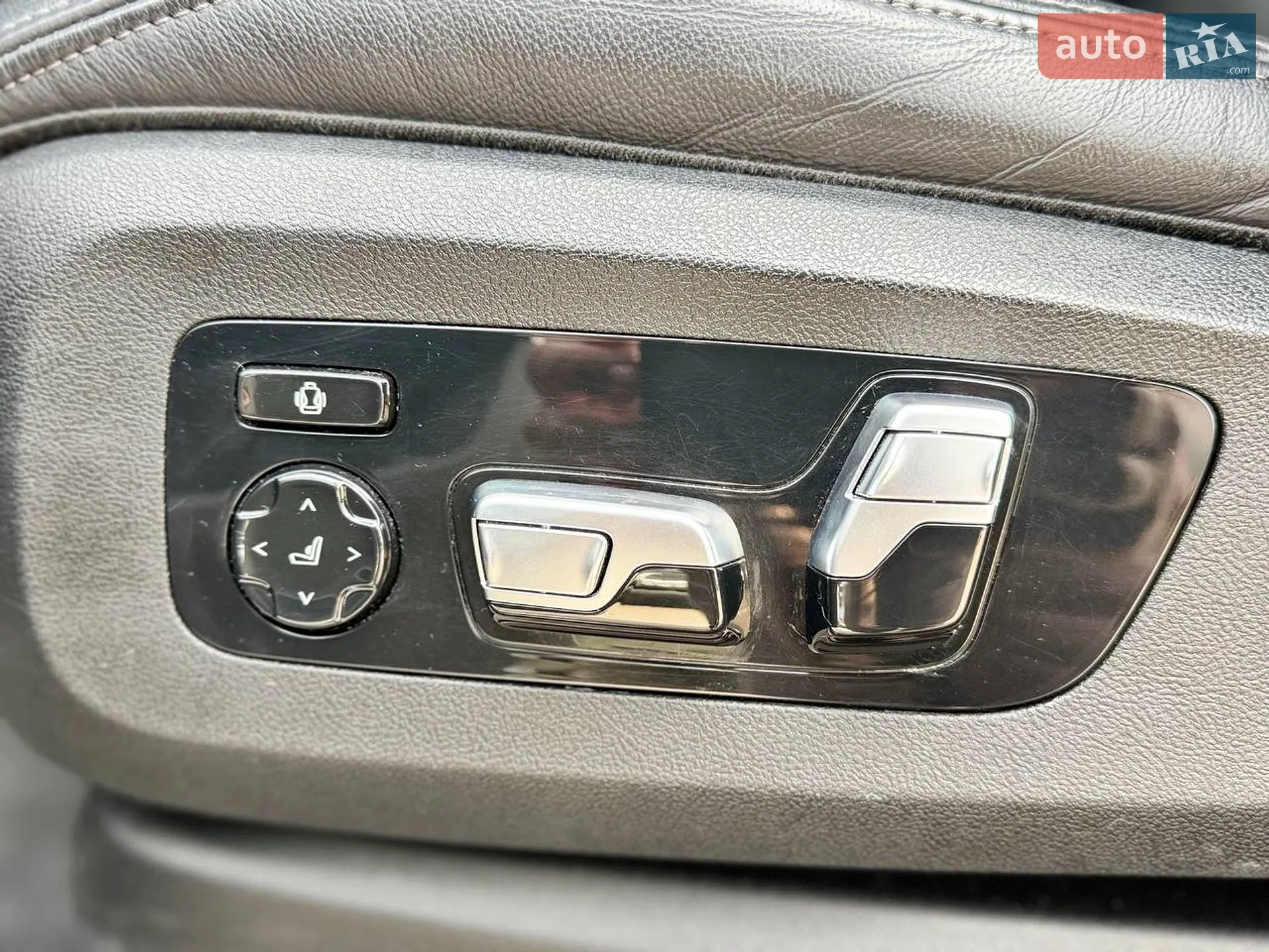 2021 BMW X5 - мініатюра 24