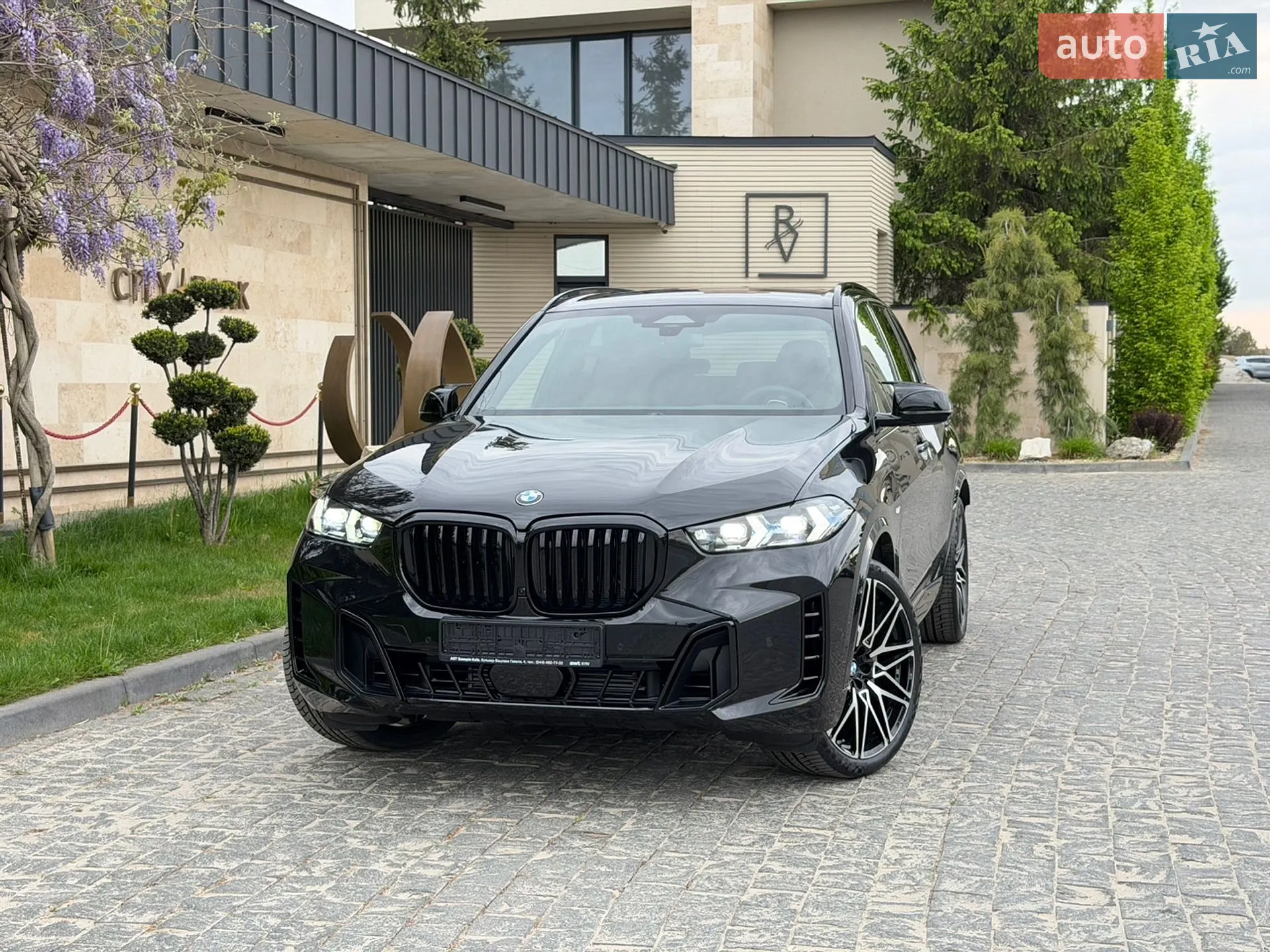 2025 BMW X5 - мініатюра 9