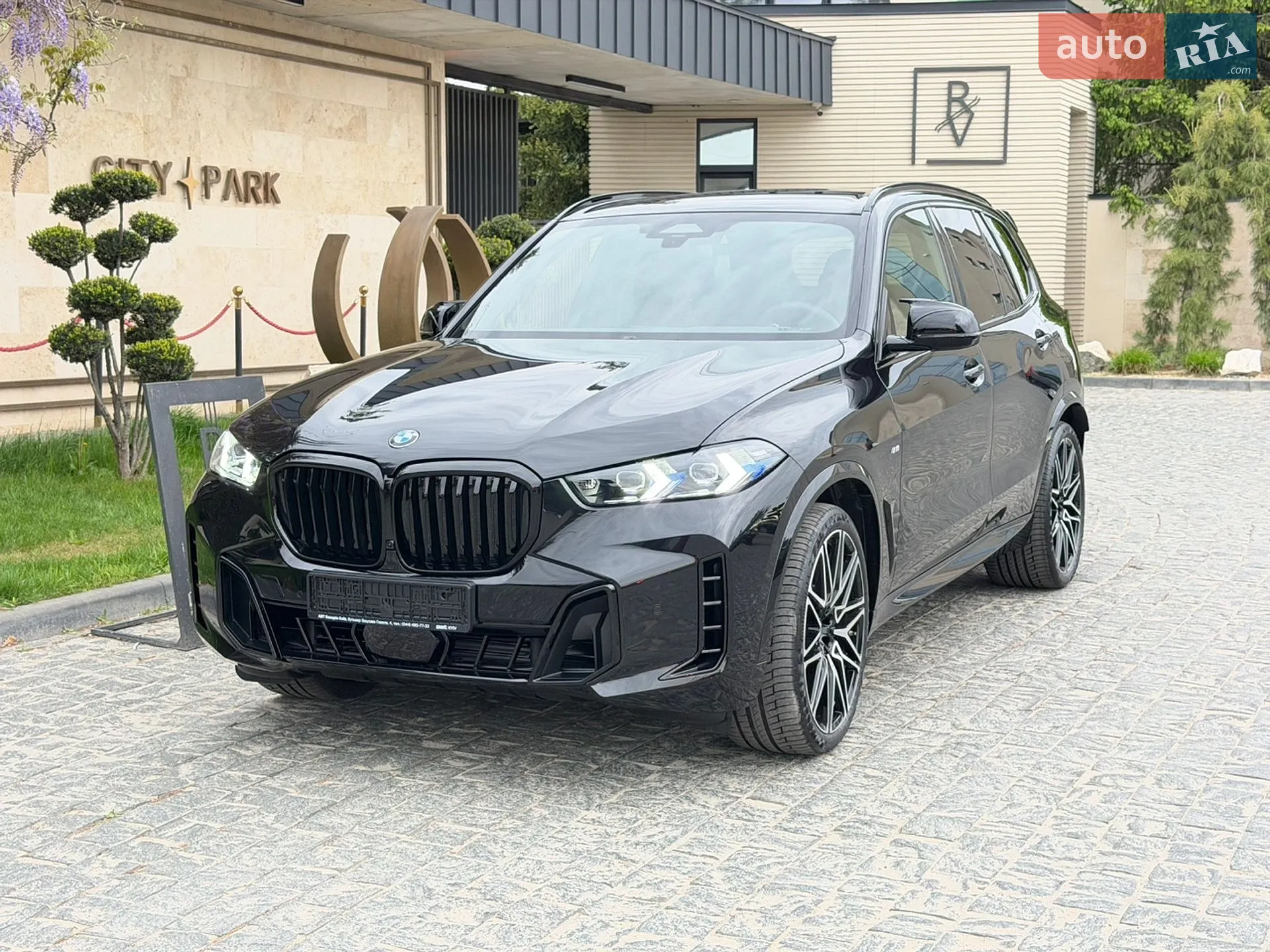 2025 BMW X5 - мініатюра 19