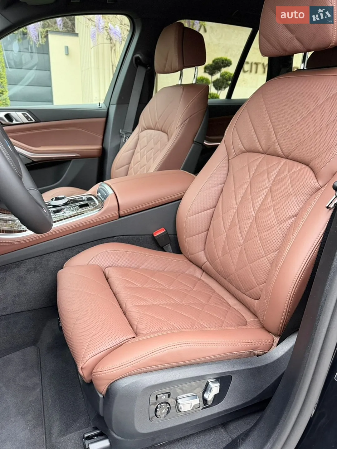 2025 BMW X5 - мініатюра 34