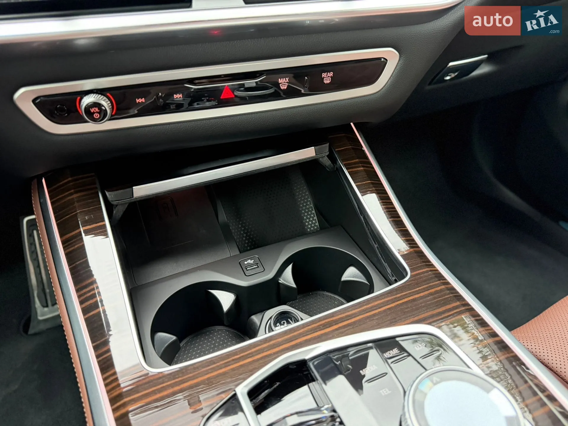 2025 BMW X5 - мініатюра 50