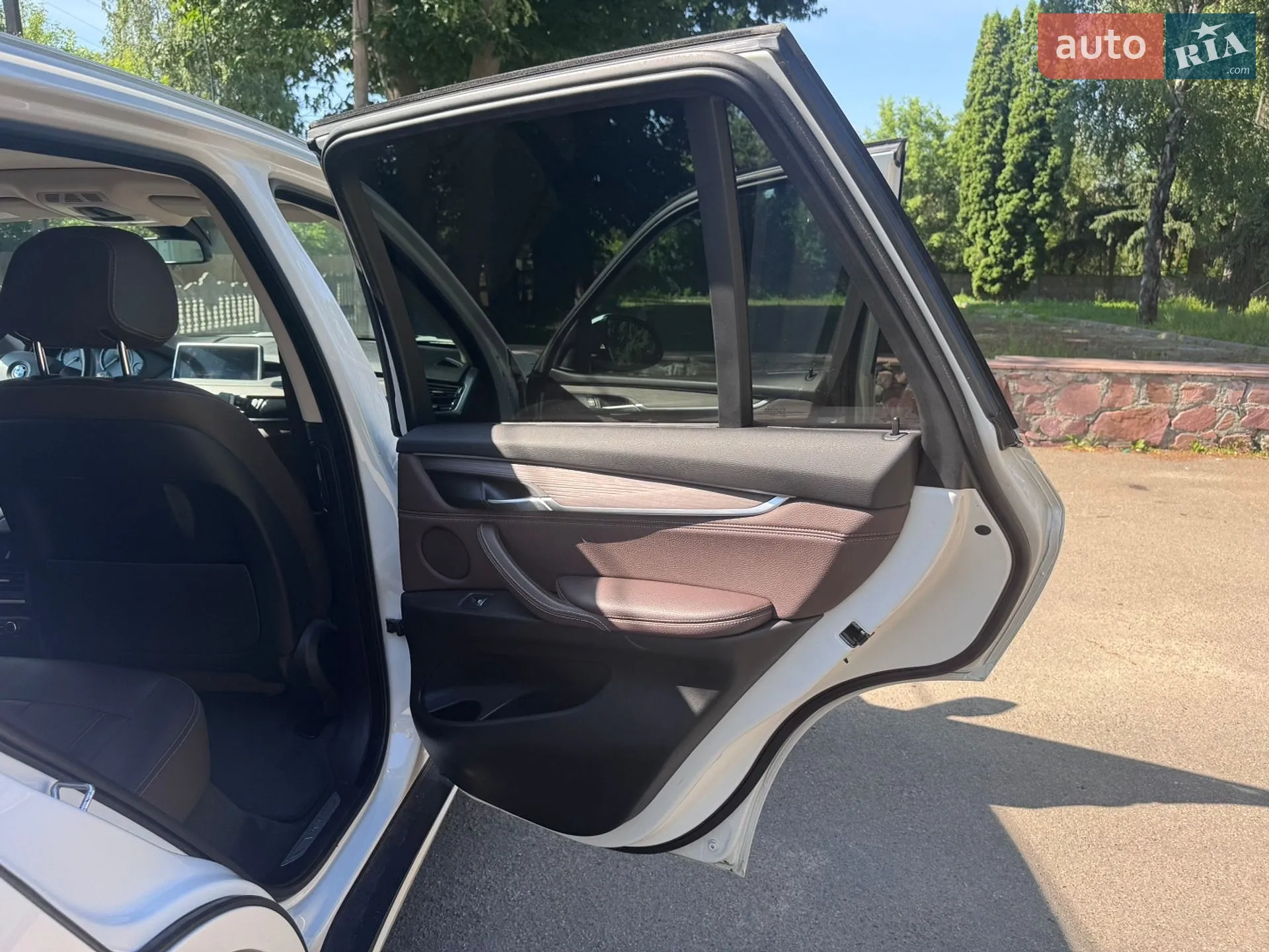 2016 BMW X5 - мініатюра 15
