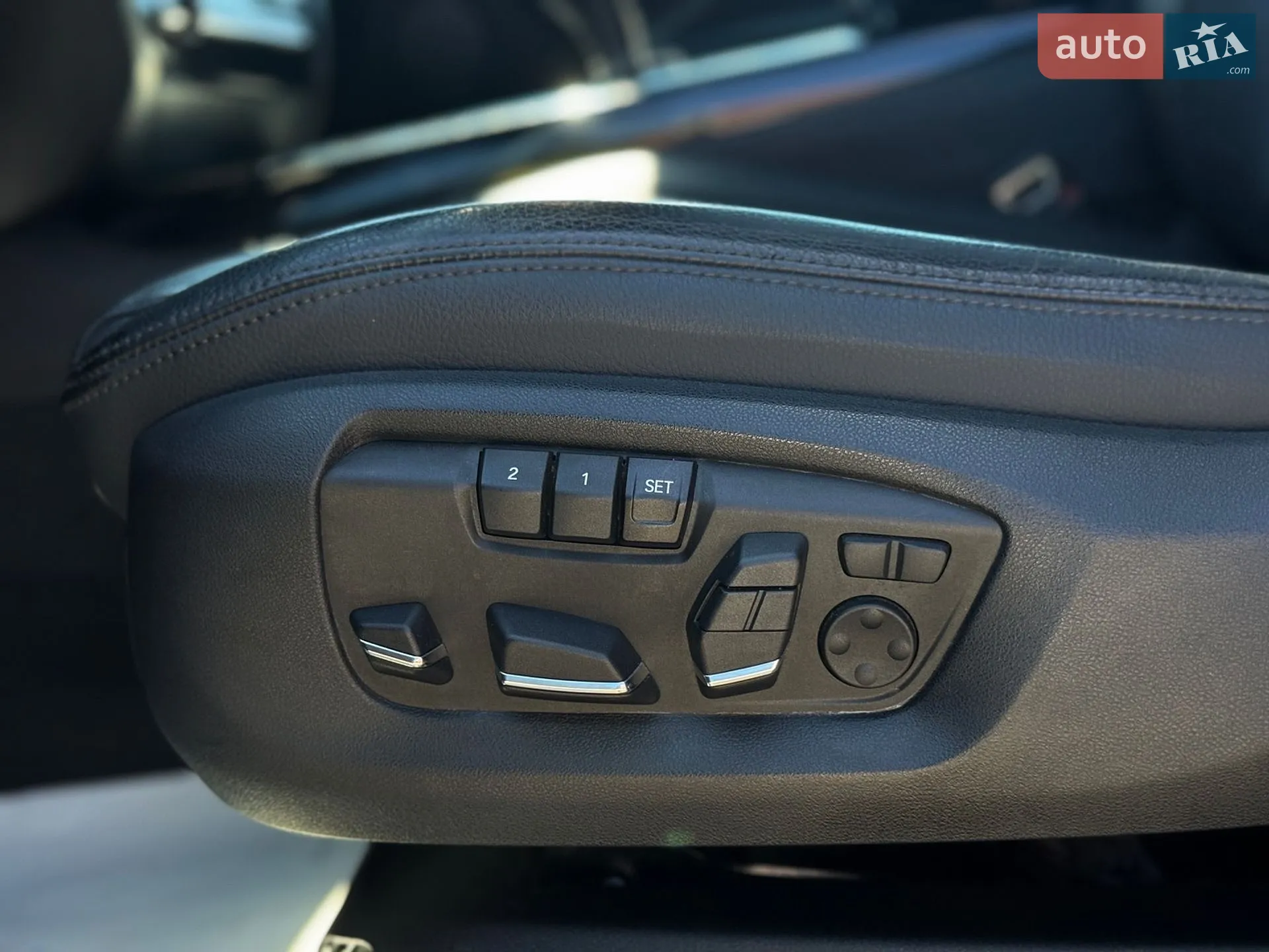 2016 BMW X5 - мініатюра 51