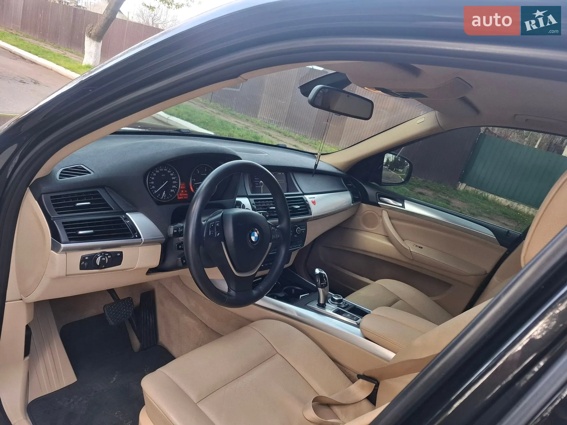 2011 BMW X5 - мініатюра 10