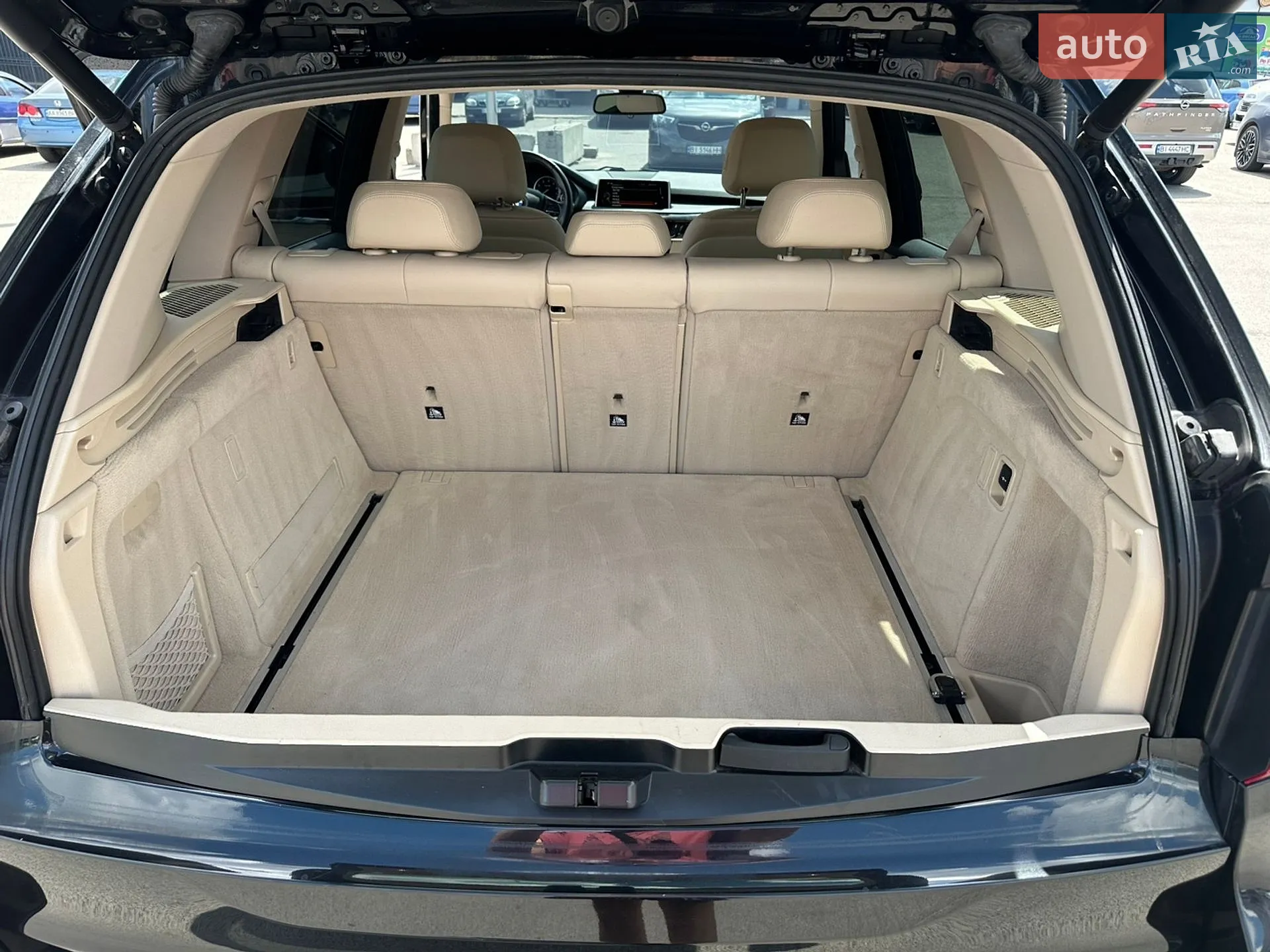 2014 BMW X5 - мініатюра 9