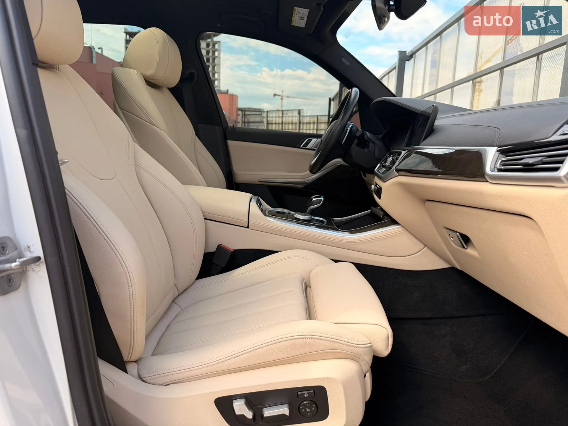 2022 BMW X5 - мініатюра 23