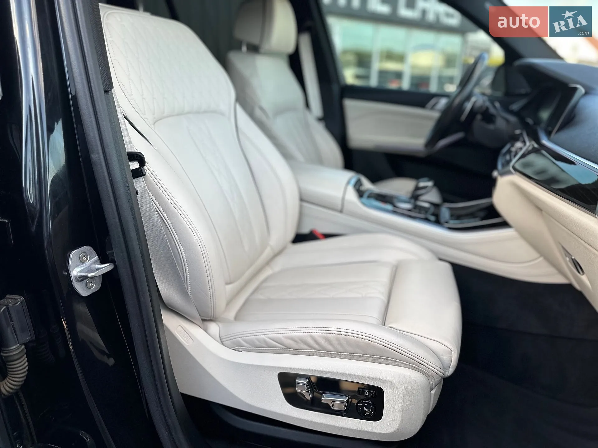 2019 BMW X5 - мініатюра 16