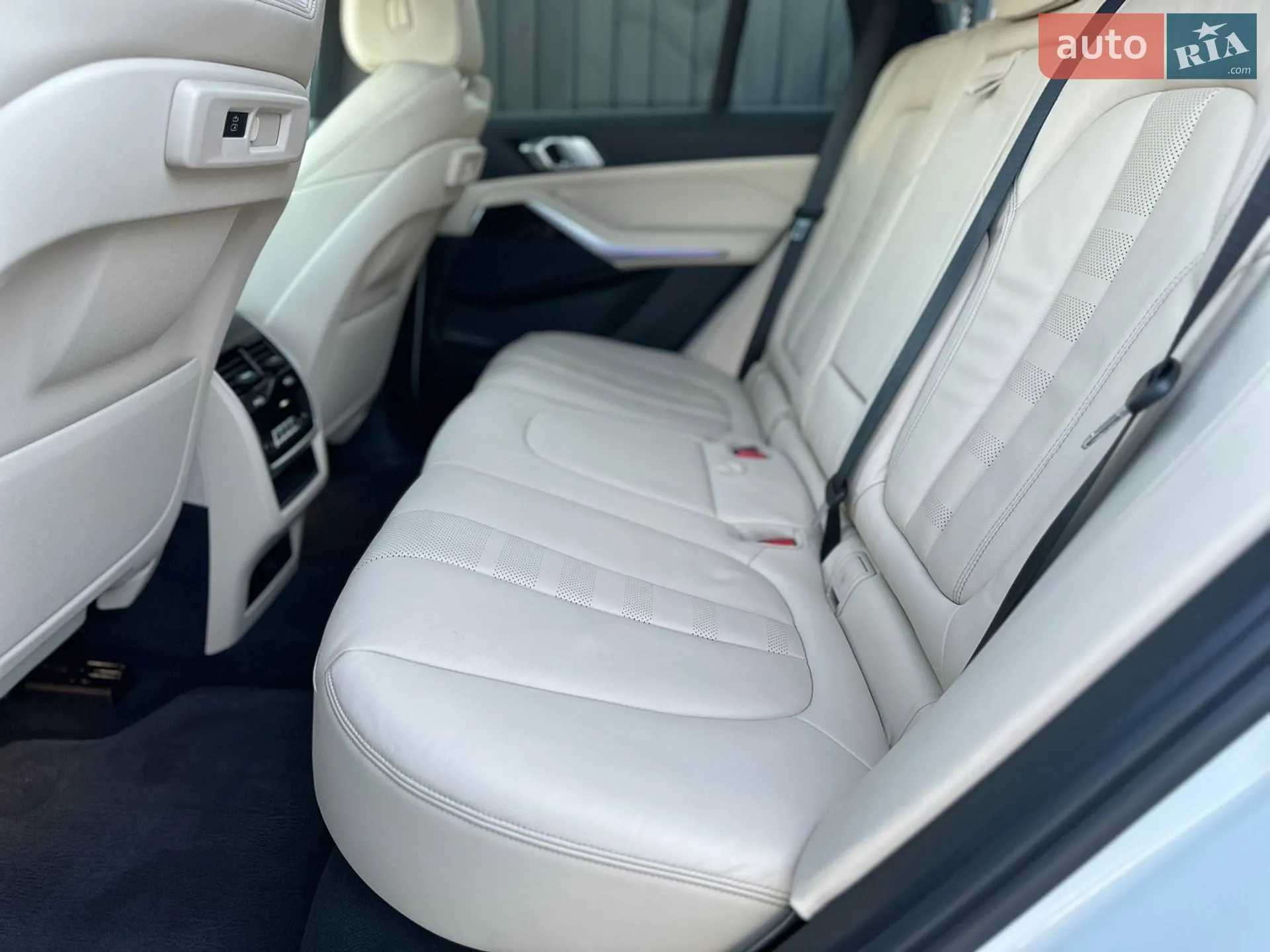 2021 BMW X5 - мініатюра 17