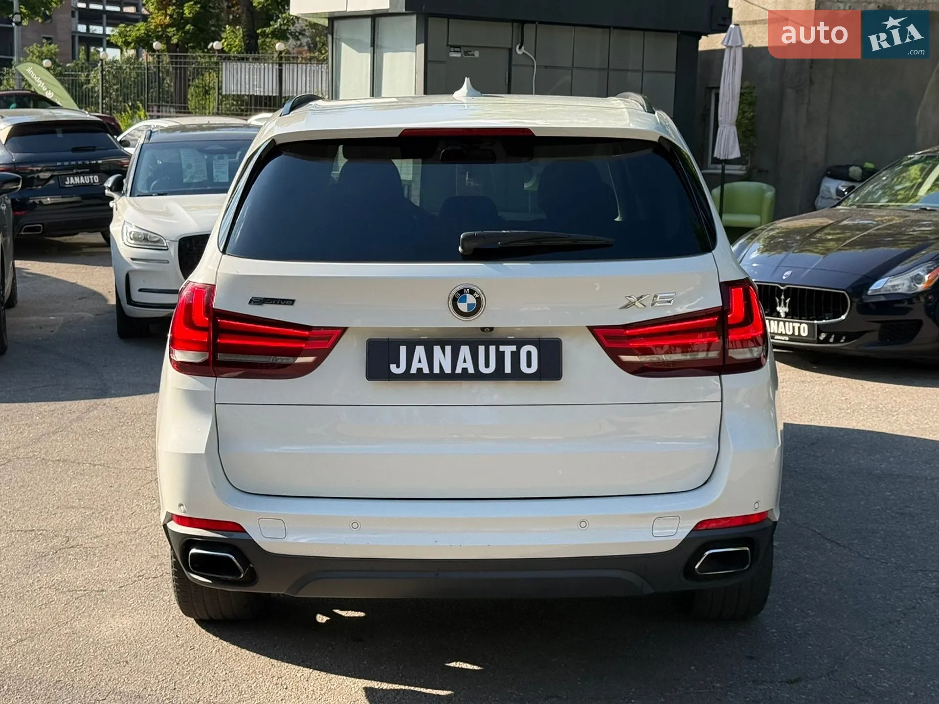 2016 BMW X5 - мініатюра 4