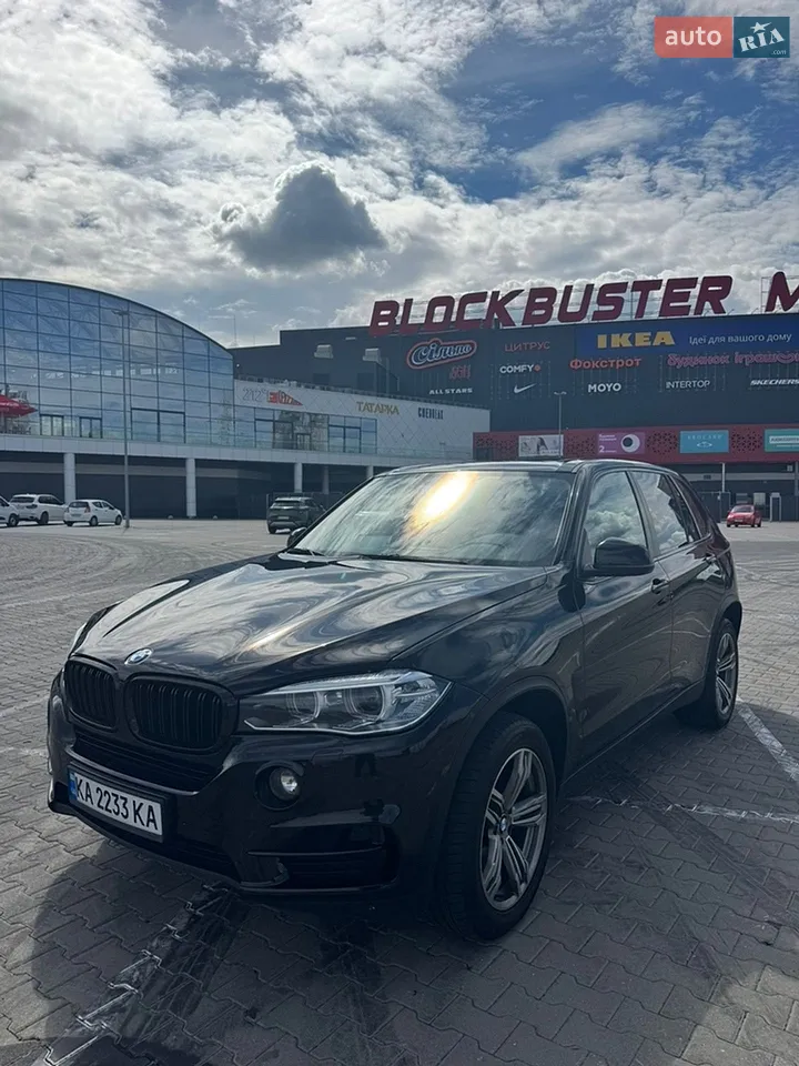 2017 BMW X5 - мініатюра 155
