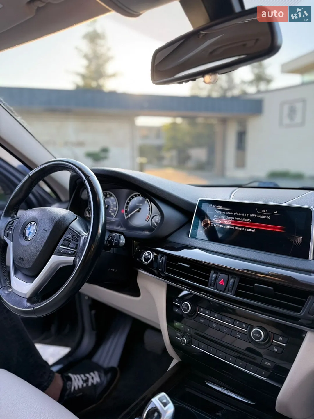 2015 BMW X5 - мініатюра 18