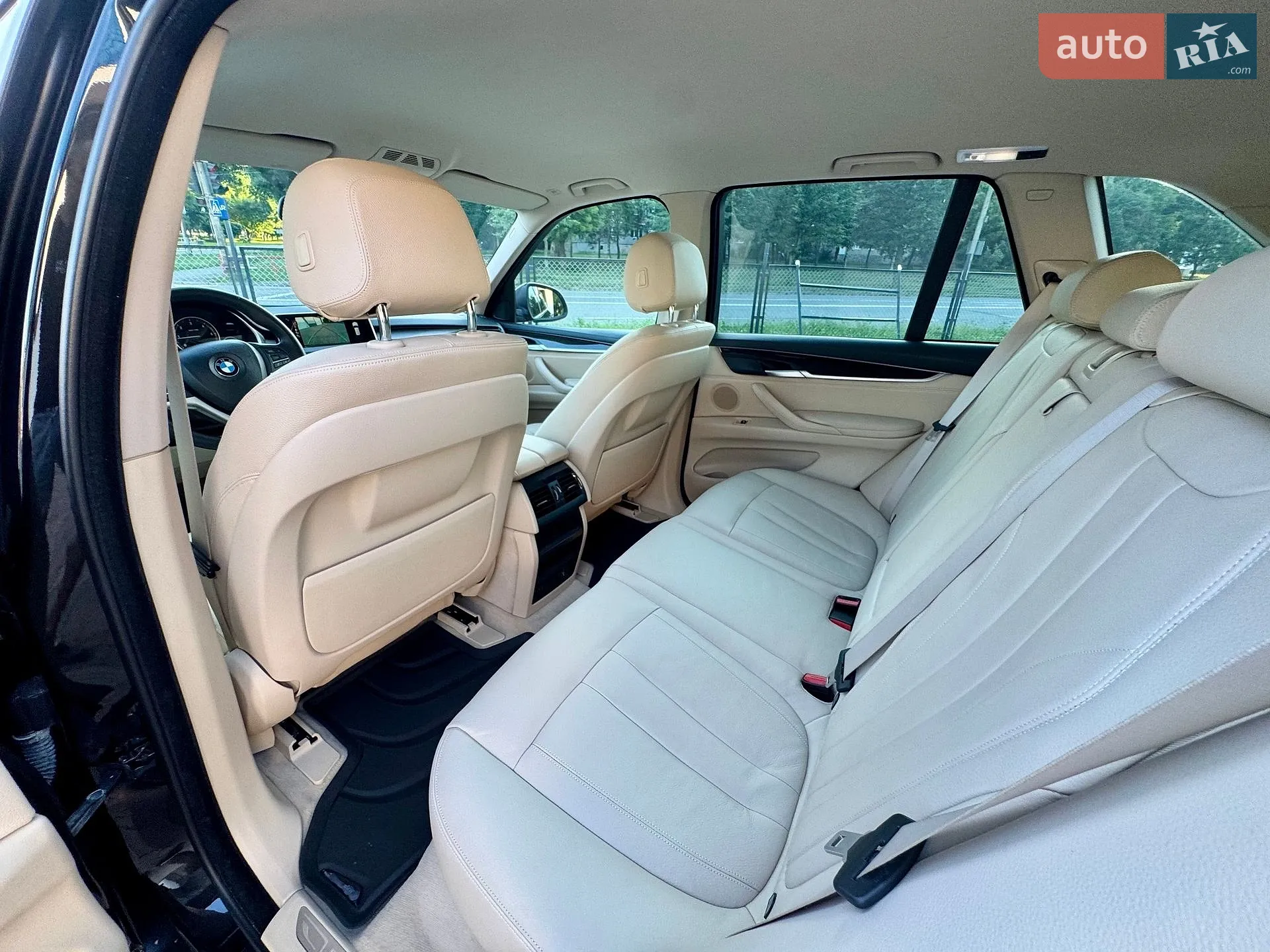 2015 BMW X5 - мініатюра 13