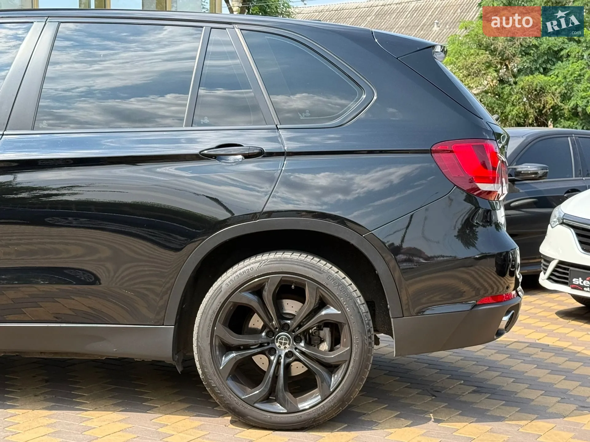 2016 BMW X5 - мініатюра 5