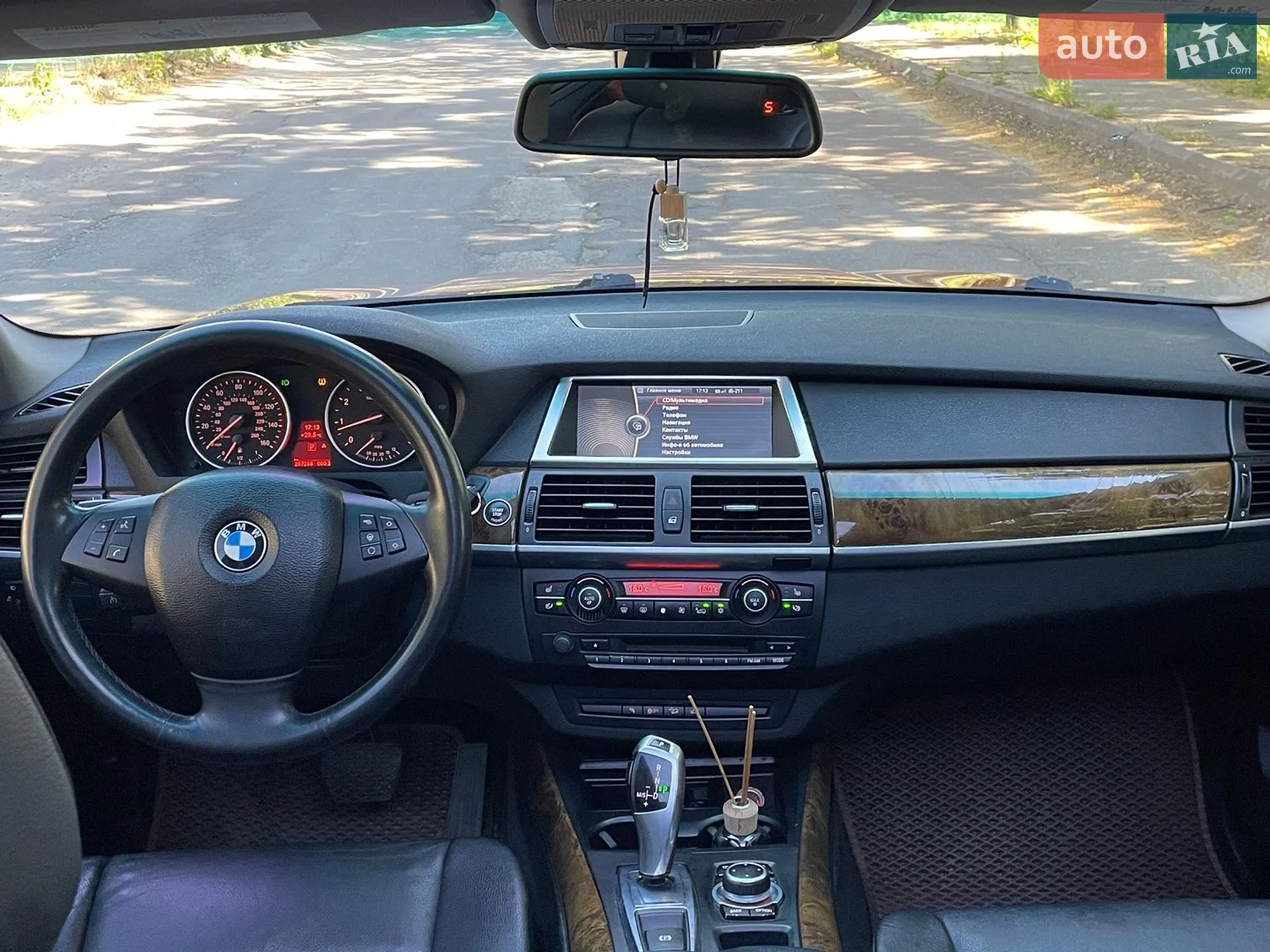 2010 BMW X5 - мініатюра 15