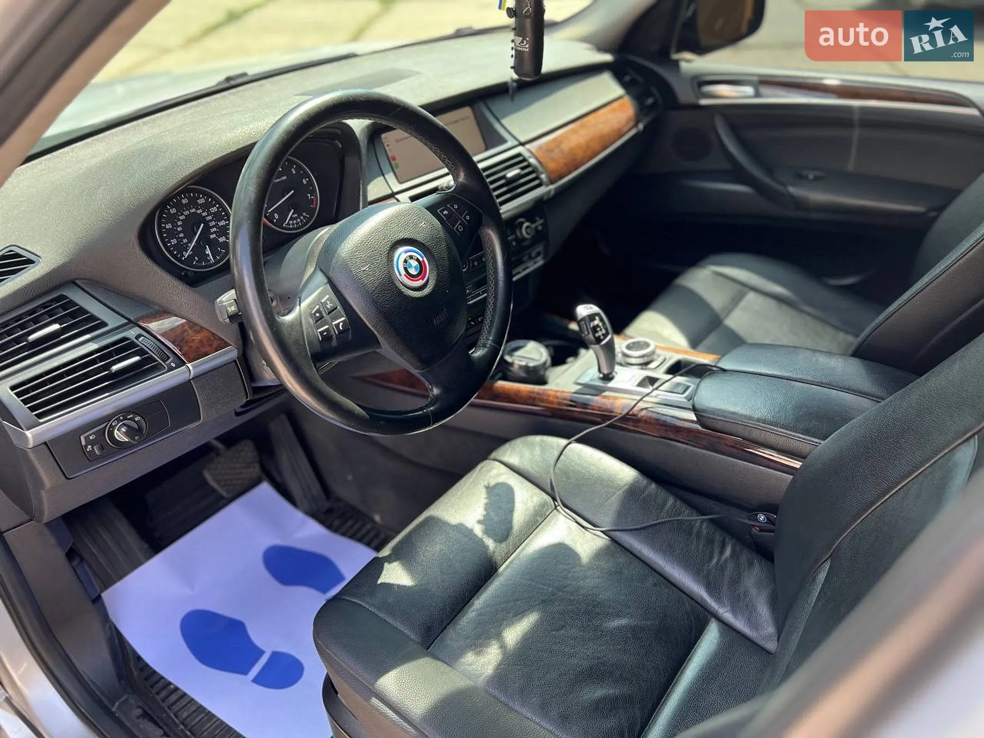 2010 BMW X5 - мініатюра 13