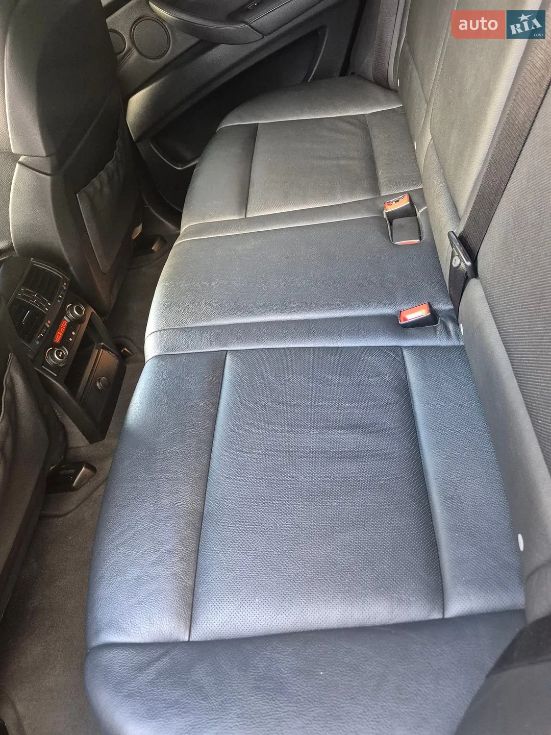 2010 BMW X5 - мініатюра 10