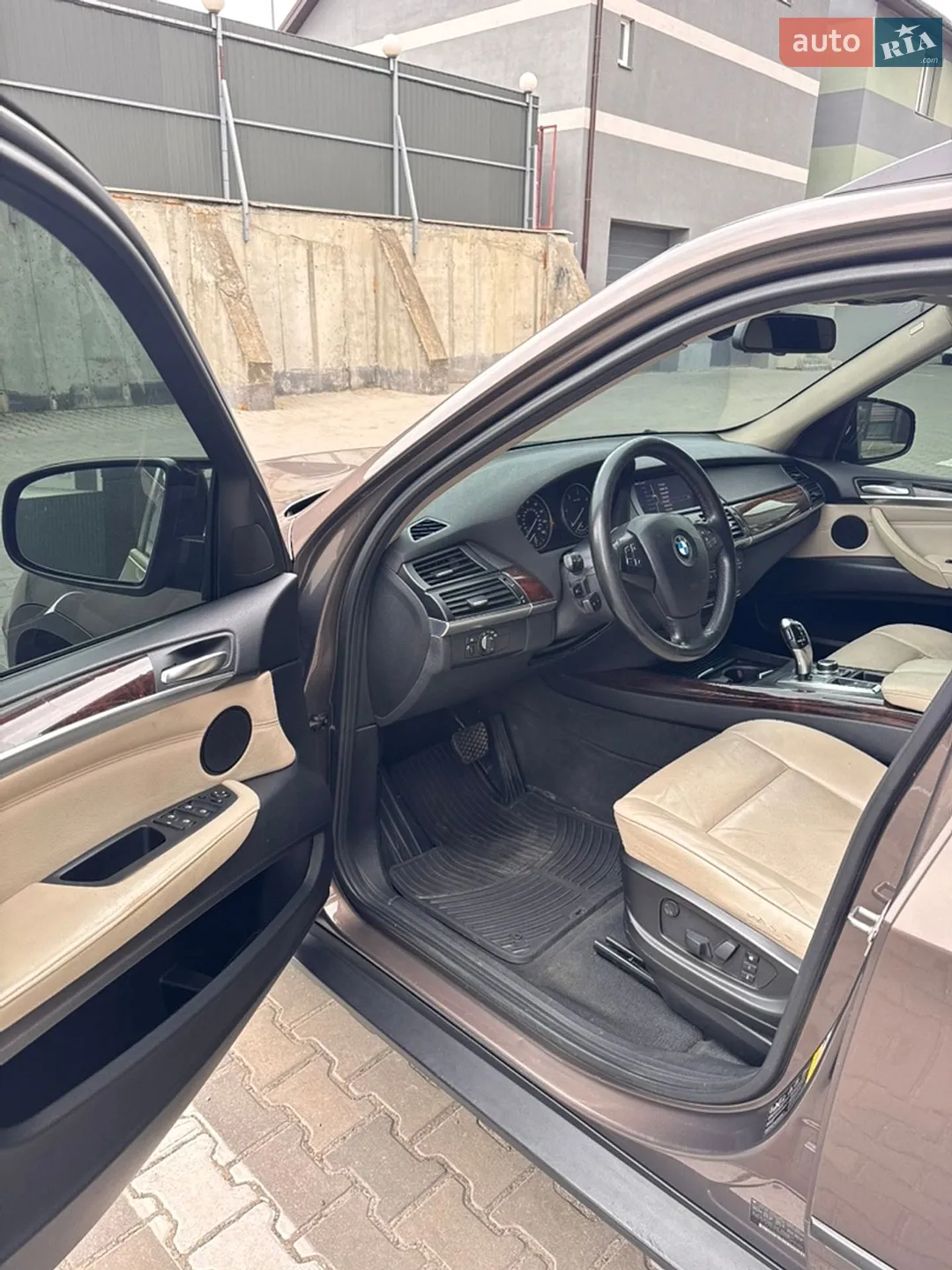 2011 BMW X5 - мініатюра 13