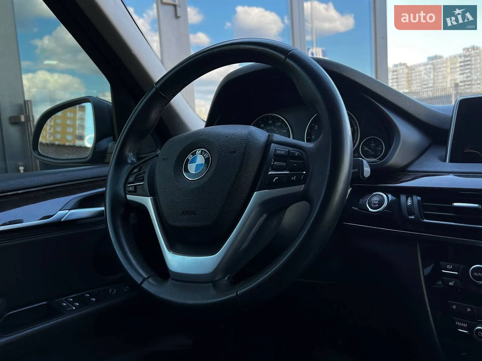 2015 BMW X5 - мініатюра 14