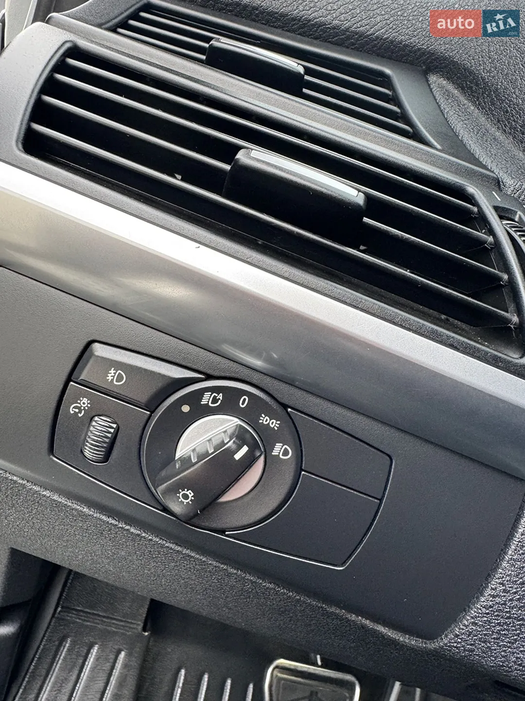 2011 BMW X5 - мініатюра 32