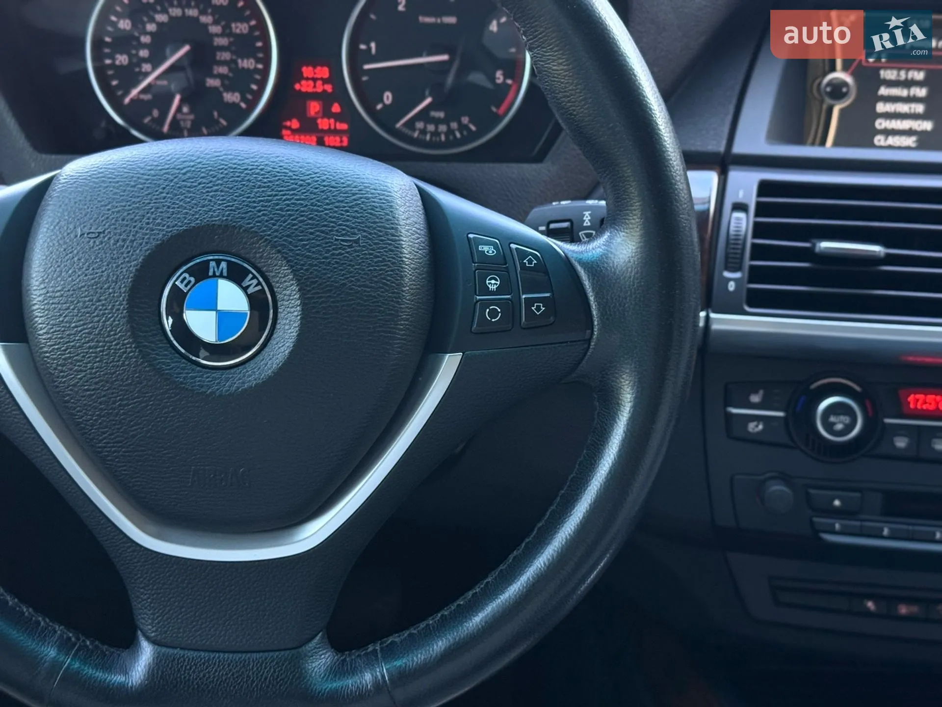 2011 BMW X5 - мініатюра 26