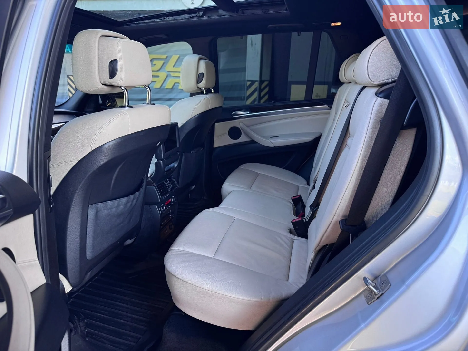2011 BMW X5 - мініатюра 36