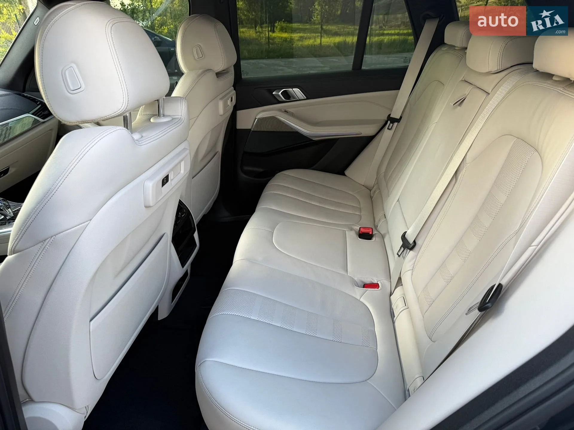 2022 BMW X5 - мініатюра 26