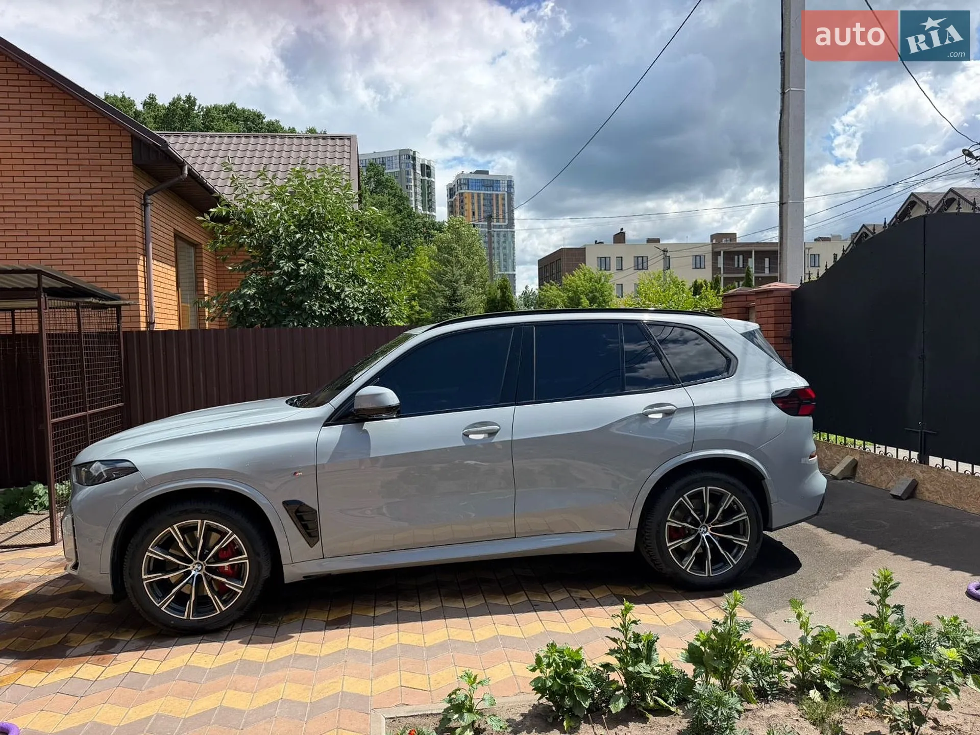 2025 BMW X5 - мініатюра 2