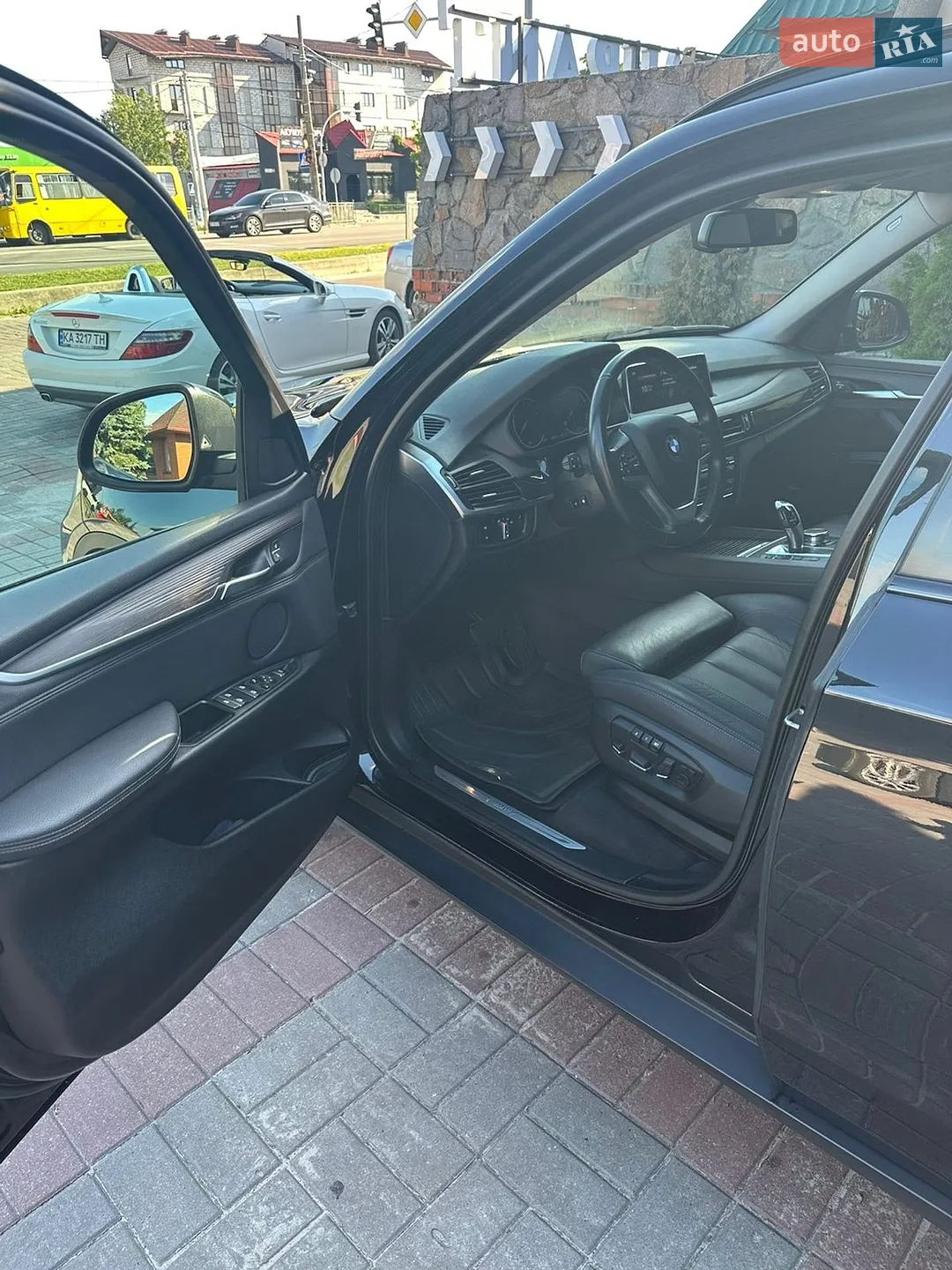 2017 BMW X5 - мініатюра 4