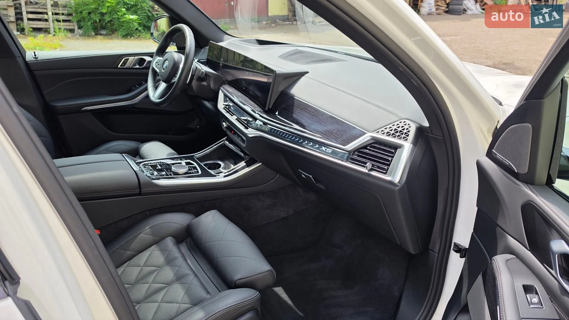 2025 BMW X5 - мініатюра 12