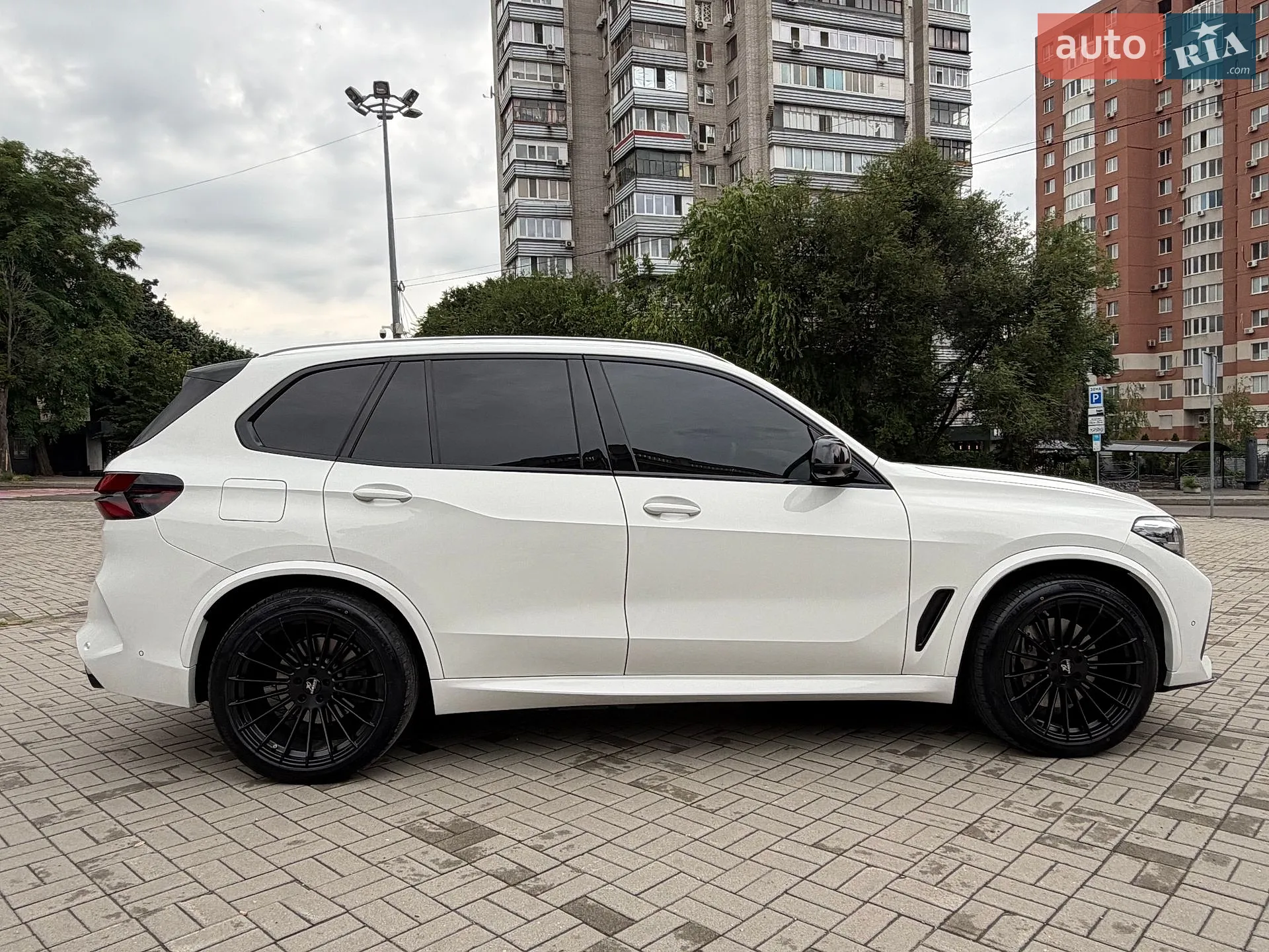 2021 BMW X5 - мініатюра 10