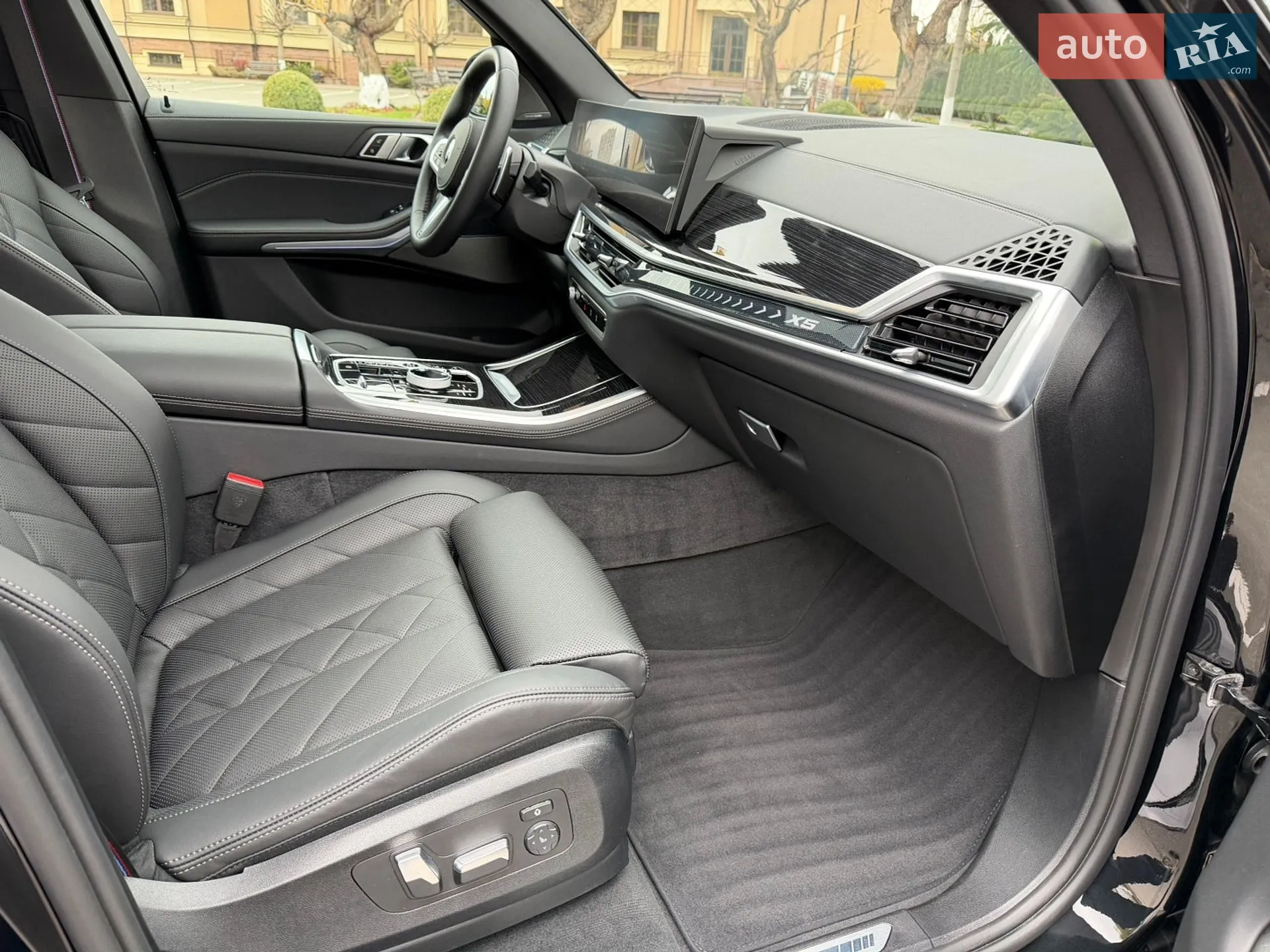 2023 BMW X5 - мініатюра 46