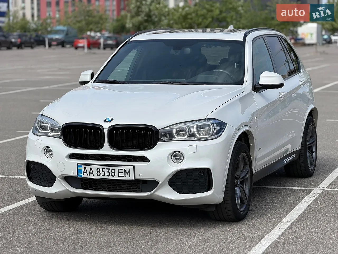 2014 BMW X5 - мініатюра 10
