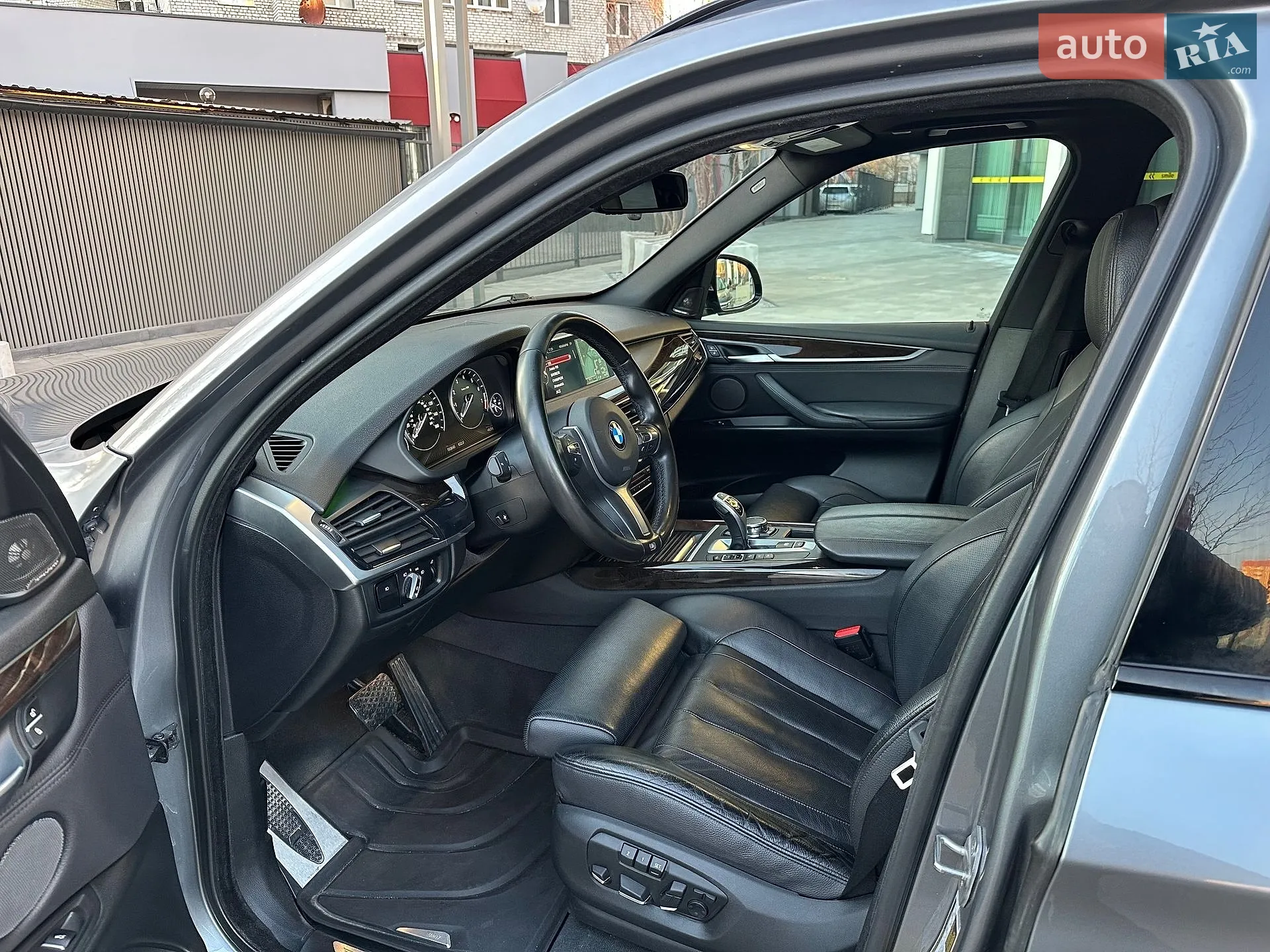 2016 BMW X5 - мініатюра 24
