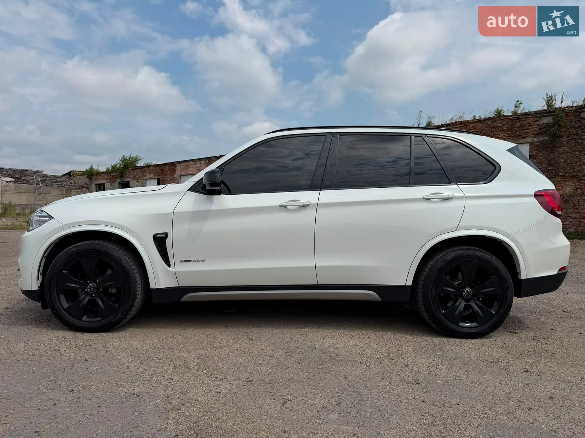 2014 BMW X5 - мініатюра 33