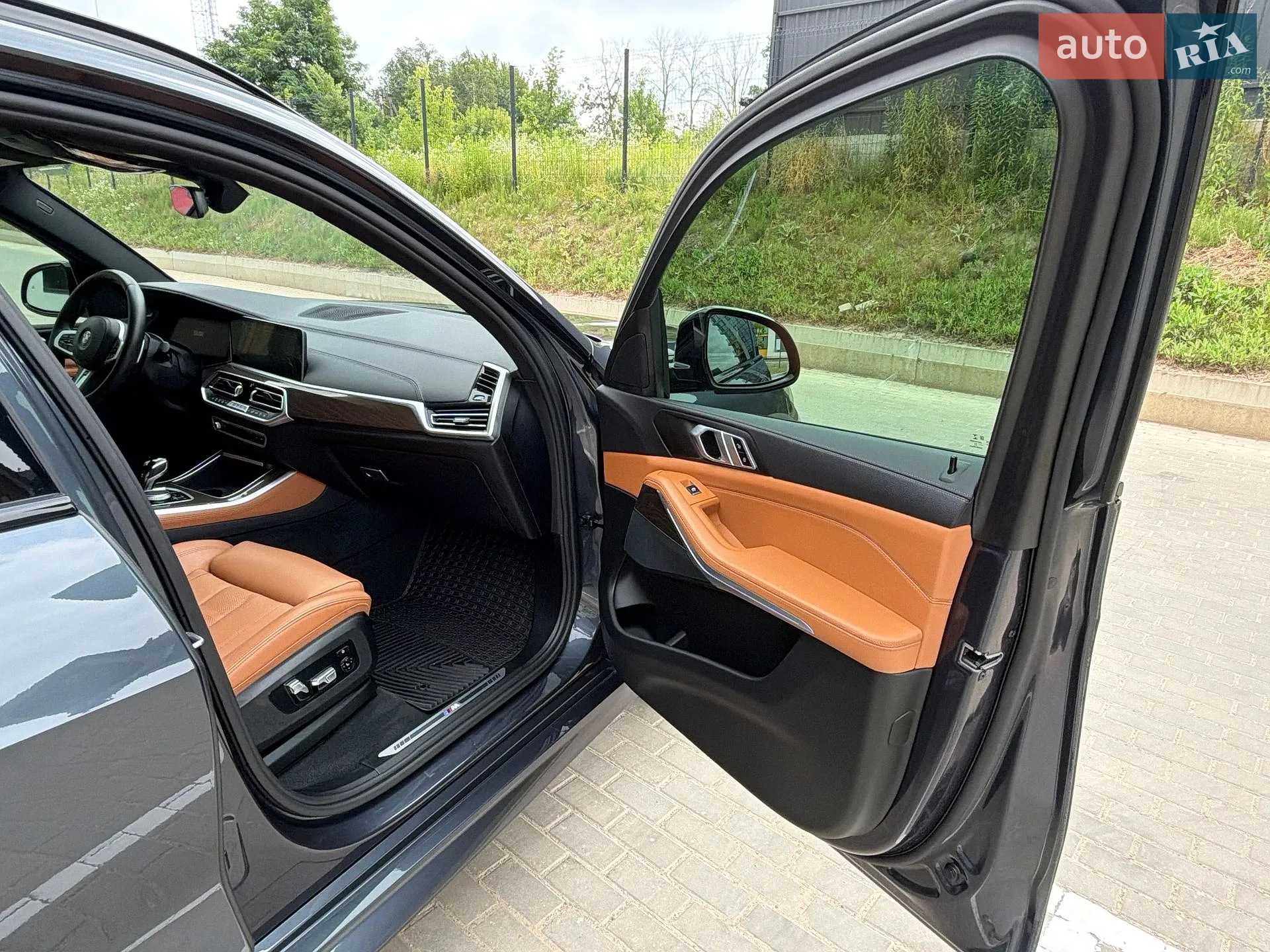 2022 BMW X5 - мініатюра 41