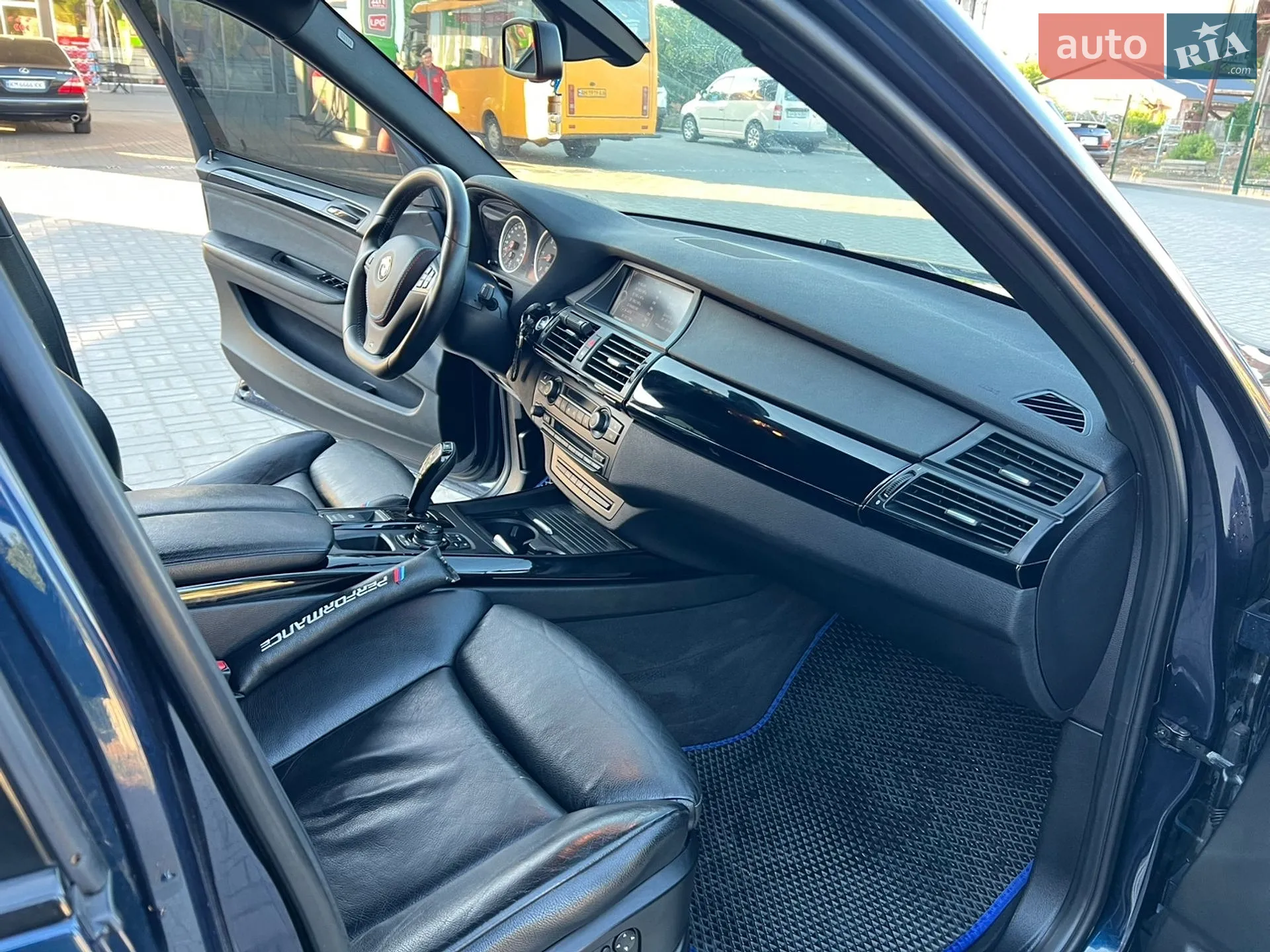 2010 BMW X5 - мініатюра 33