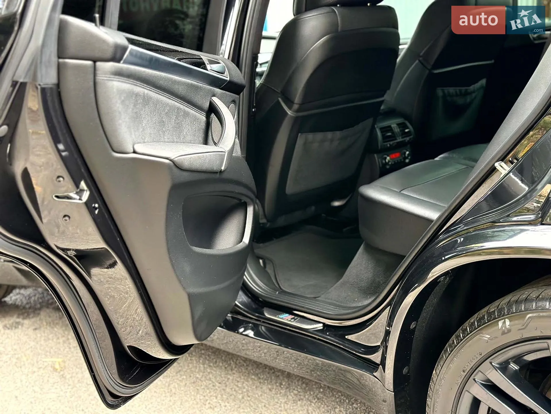 2012 BMW X5 - мініатюра 38