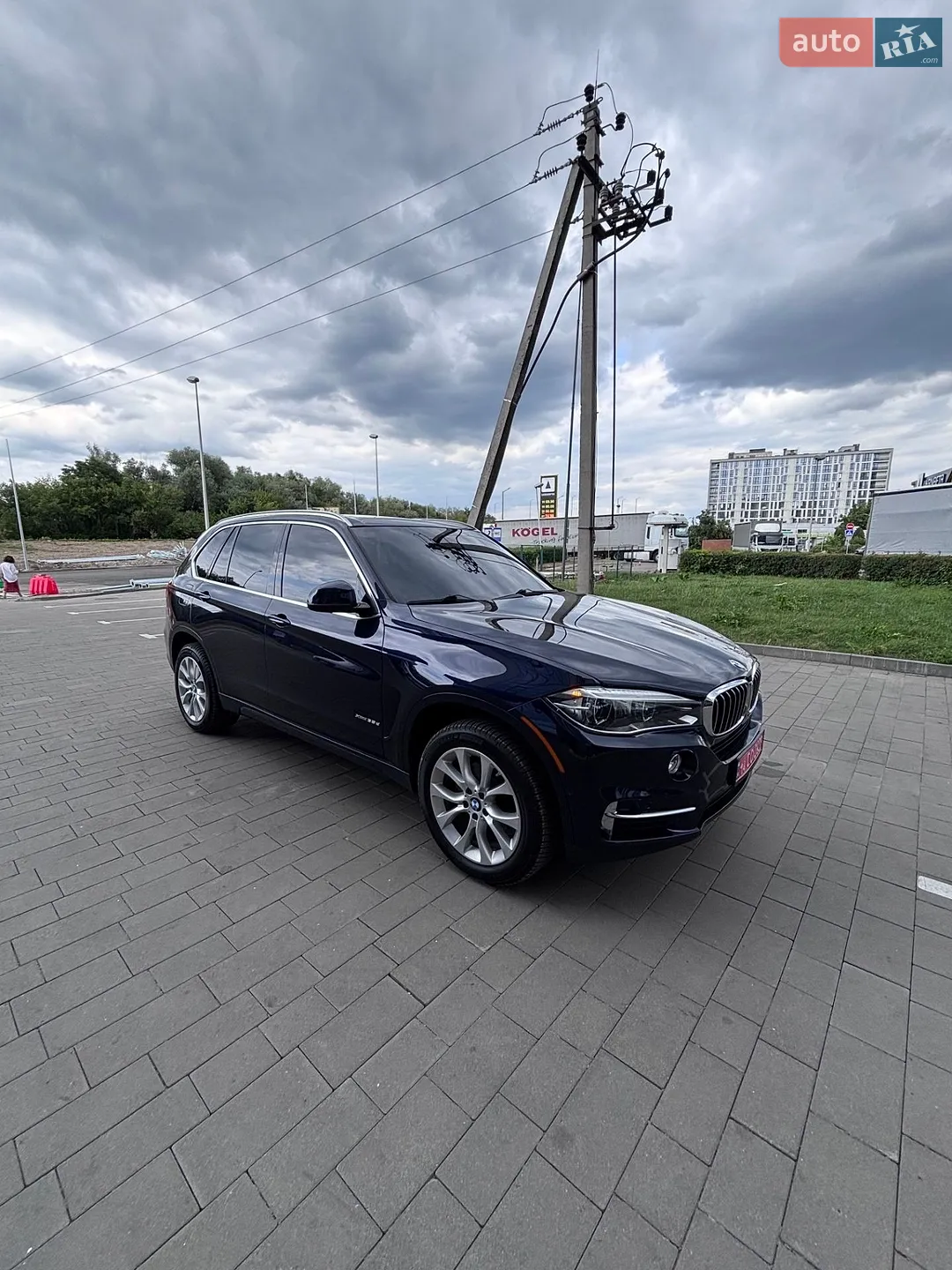 2017 BMW X5 - мініатюра 4