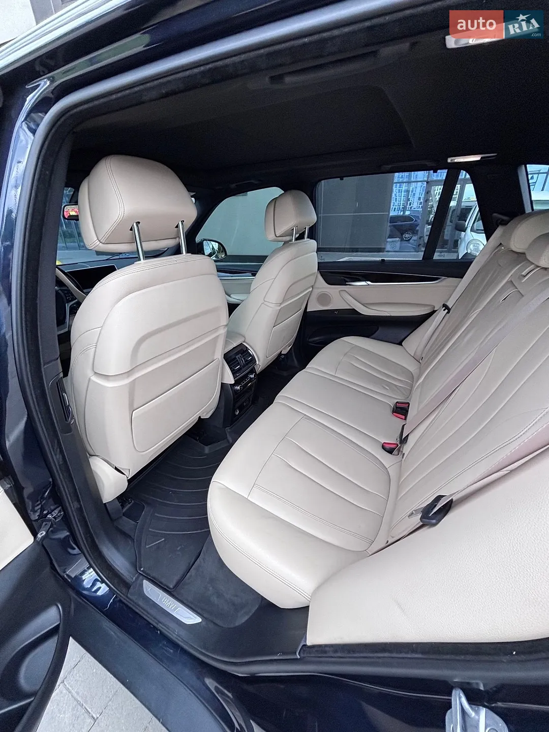 2017 BMW X5 - мініатюра 12