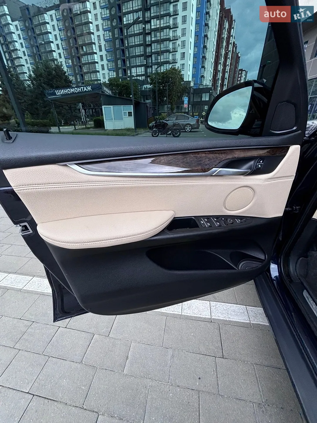 2017 BMW X5 - мініатюра 10