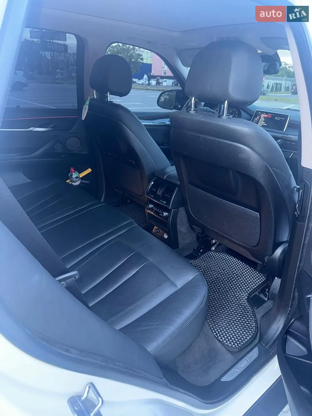 2015 BMW X5 - мініатюра 15