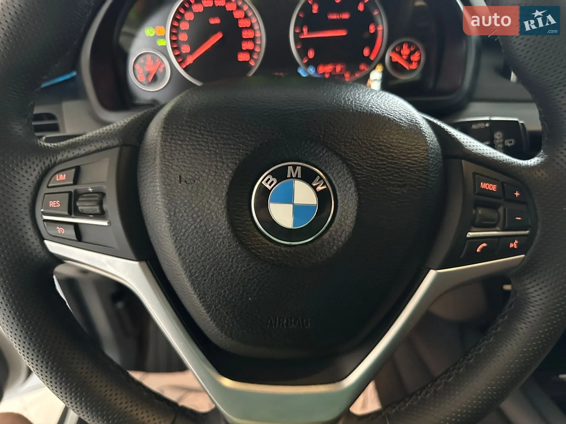 2016 BMW X5 - мініатюра 8