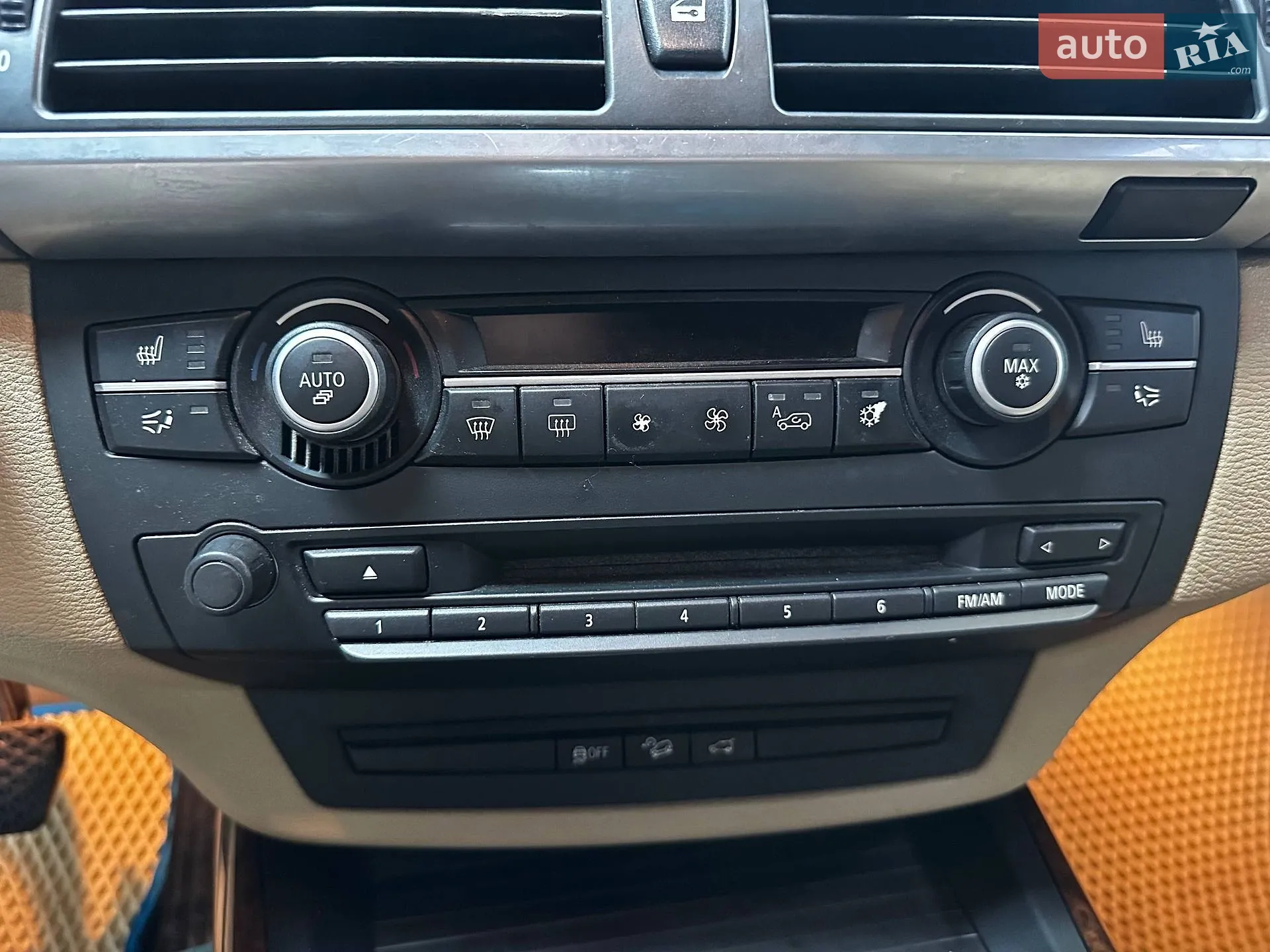 2011 BMW X5 - мініатюра 37