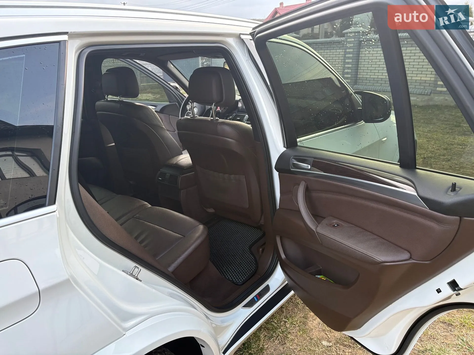 2011 BMW X5 - мініатюра 11