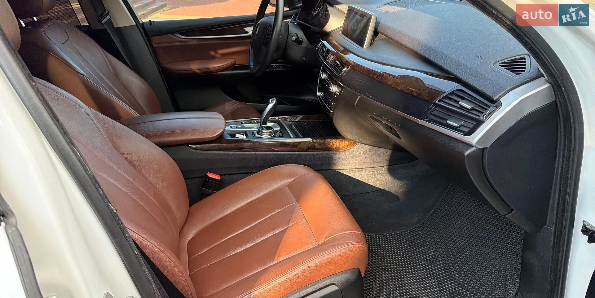 2014 BMW X5 - мініатюра 27