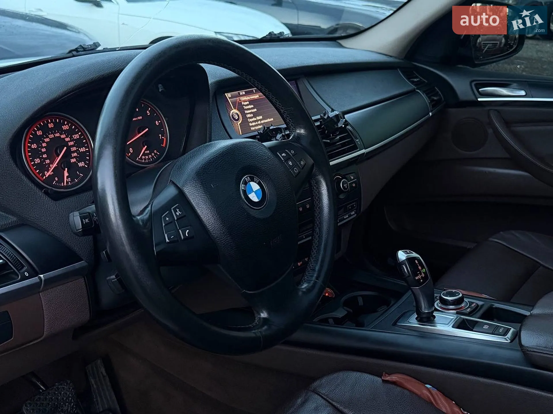 2010 BMW X5 - мініатюра 14