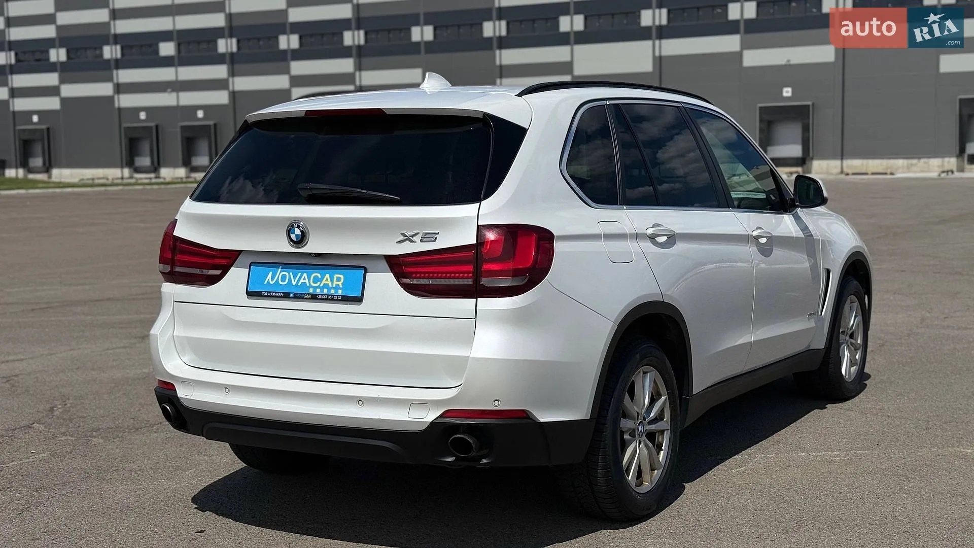 2015 BMW X5 - мініатюра 3